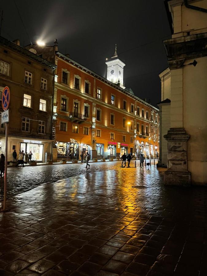 Von Cruss Apartments In Lviv Luaran gambar